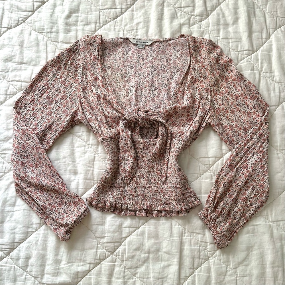 Floral Tie Front Sweethart Blouse